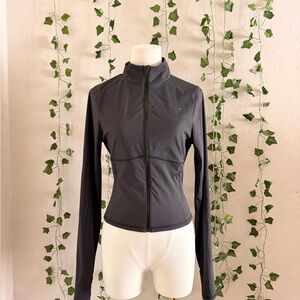 Elevate track jacket